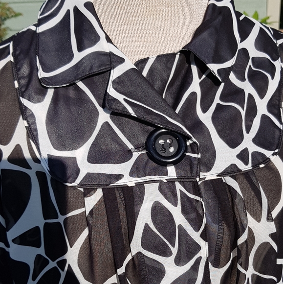 SeraNade Animal Print Sheer Blouse Black White Women's Medium - Picture 2 of 7